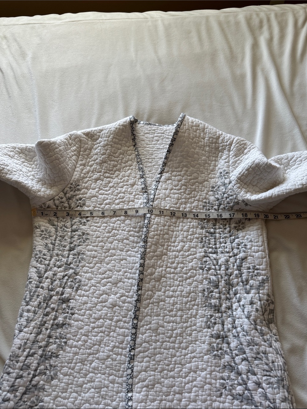 Quilted jacket - Picture 6 of 10